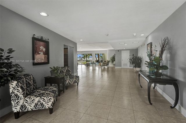 1880 S Treasure Dr 2G, North Bay Village, FL 33141