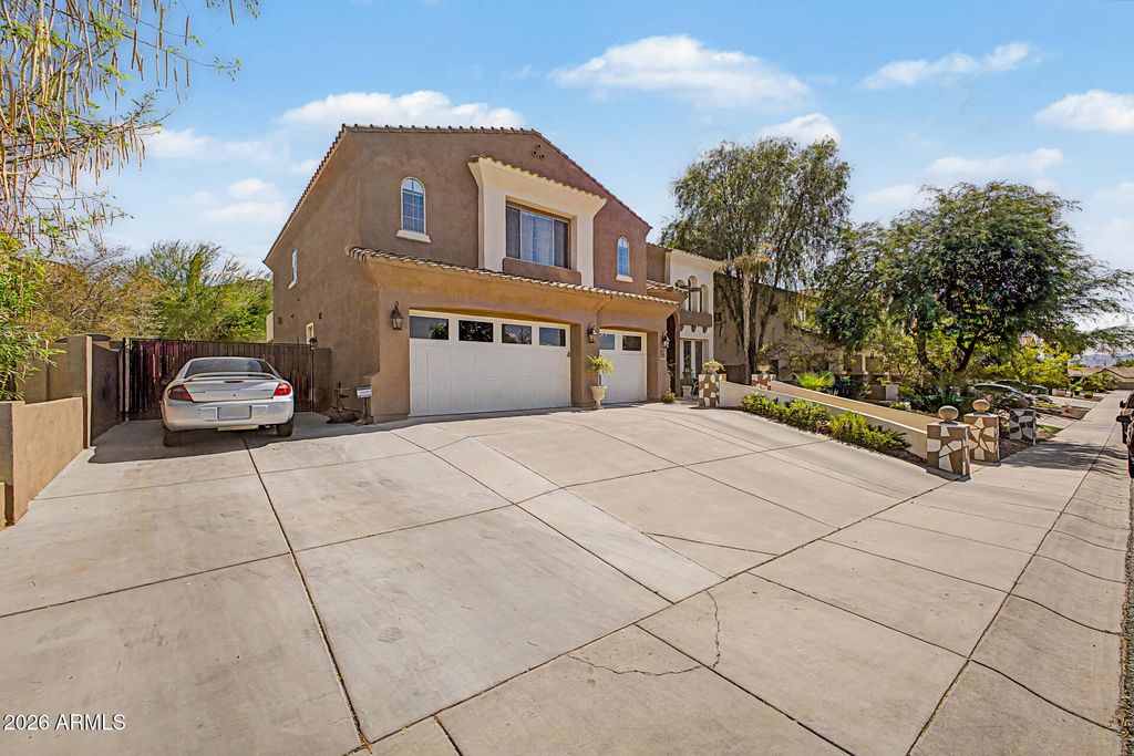 12909 W KRALL Street, Glendale, AZ 85307 — photo 3