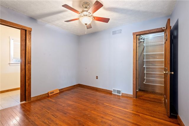 232 Naugle Rd, Chippewa Twp, PA 15010