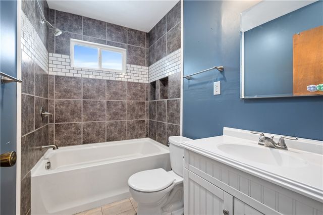 232 Naugle Rd, Chippewa Twp, PA 15010