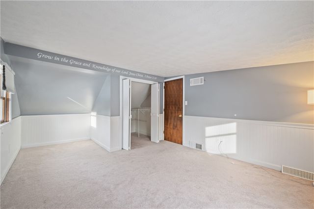 232 Naugle Rd, Chippewa Twp, PA 15010