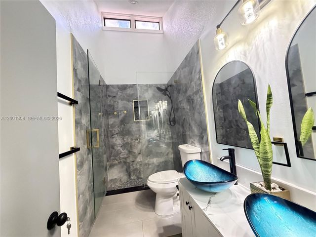 6817 SW 40th St 4-H, Miramar, FL 33023