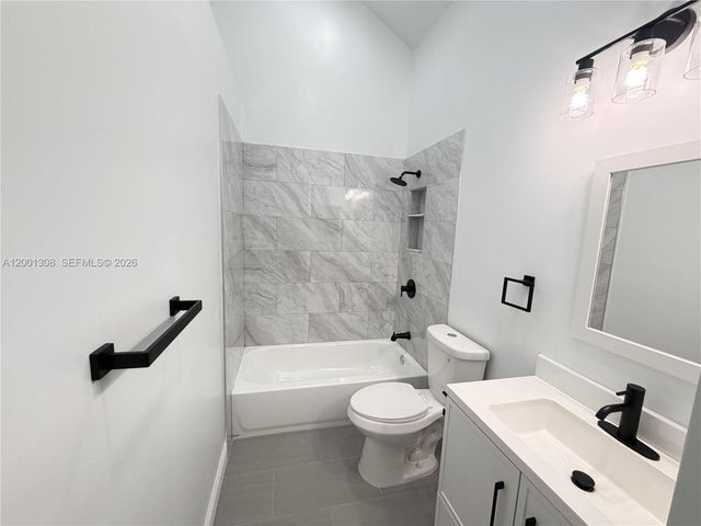 6817 SW 40th St 4-H, Miramar, FL 33023