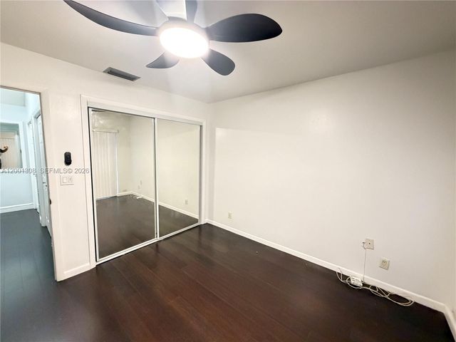 6817 SW 40th St 4-H, Miramar, FL 33023