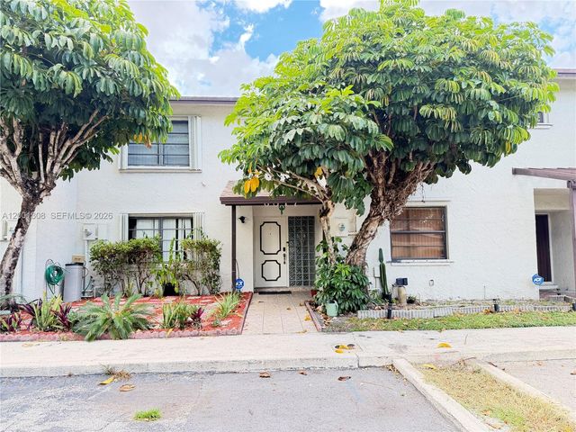 6817 SW 40th St 4-H, Miramar, FL 33023