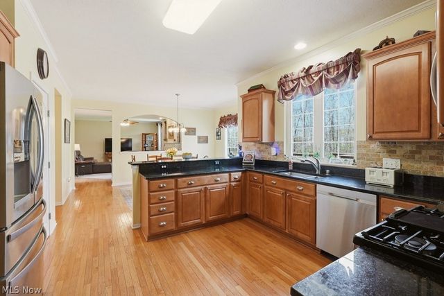 455 Cornell Drive, Broadview Heights, OH 44147
