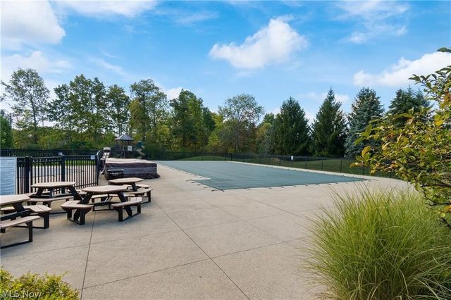 455 Cornell Drive, Broadview Heights, OH 44147