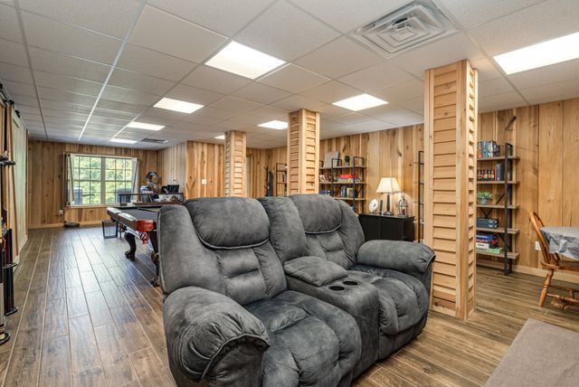 345 Deepwood Trail, Clarksville, TN 37042