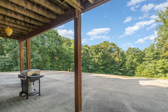 345 Deepwood Trail, Clarksville, TN 37042