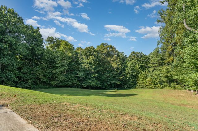 345 Deepwood Trail, Clarksville, TN 37042