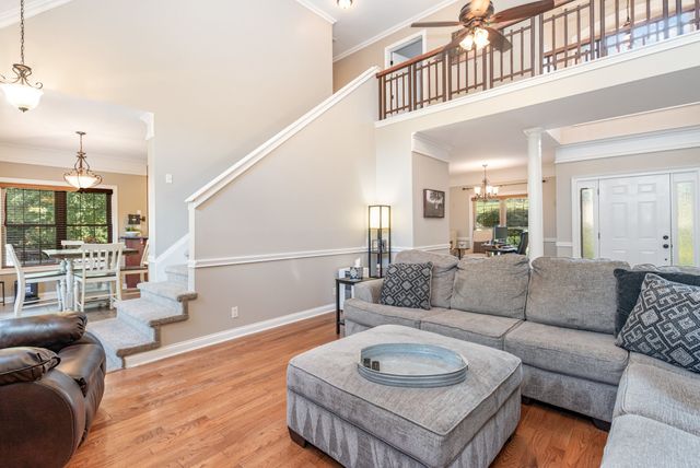 345 Deepwood Trail, Clarksville, TN 37042