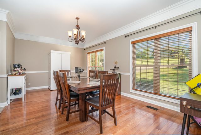 345 Deepwood Trail, Clarksville, TN 37042