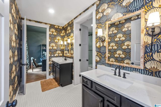 1007 WILTSHIRE LANE, Helena, AL 35080