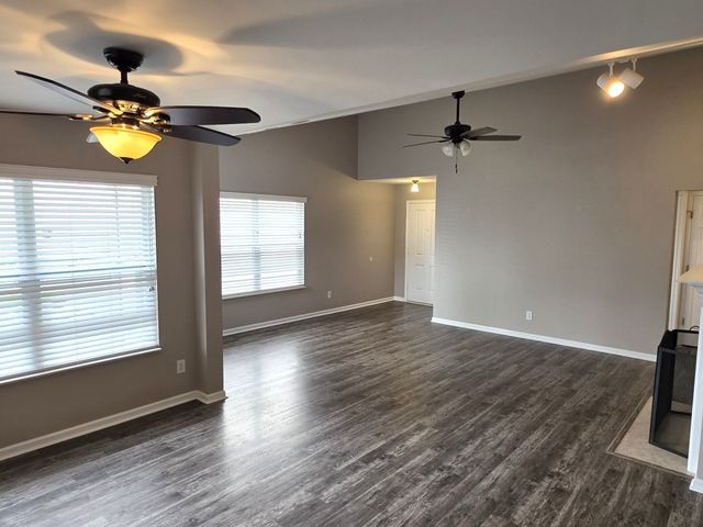 2134 Erin Ln, Mount Juliet, TN 37122
