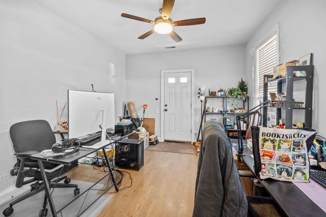 2435 S California Boulevard, Chicago, IL 60623