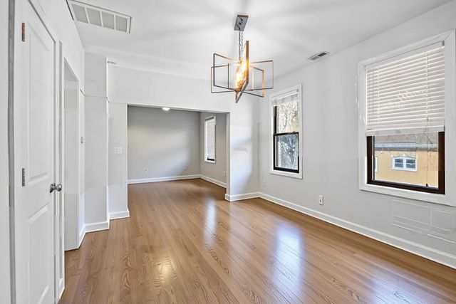 2435 S California Boulevard, Chicago, IL 60623