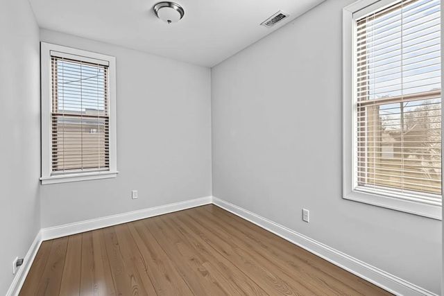 2435 S California Boulevard, Chicago, IL 60623