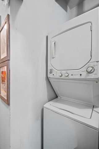 2435 S California Boulevard, Chicago, IL 60623