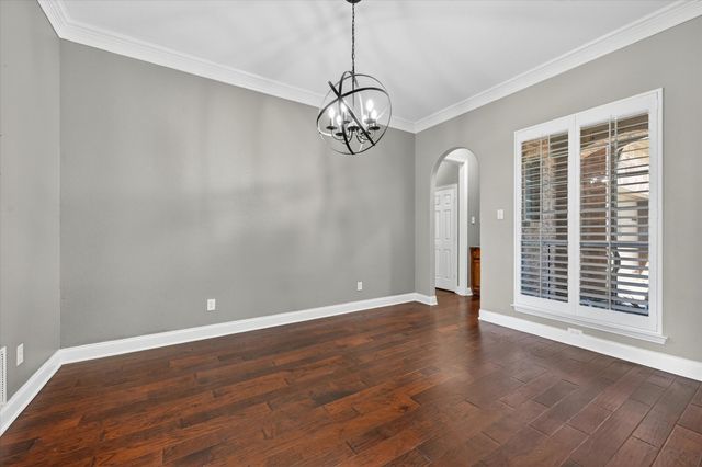 8611 Weston Lane, Lantana, TX 76226