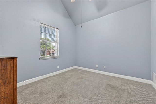 8611 Weston Lane, Lantana, TX 76226