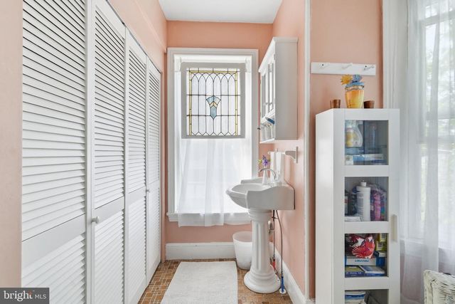6960 KEYSTONE, Philadelphia, PA 19135