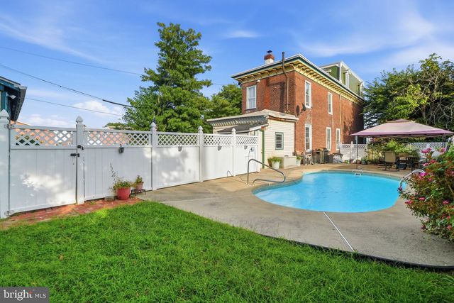 6960 KEYSTONE, Philadelphia, PA 19135