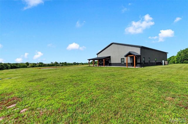 519 Woods Road, Silex, MO 63377