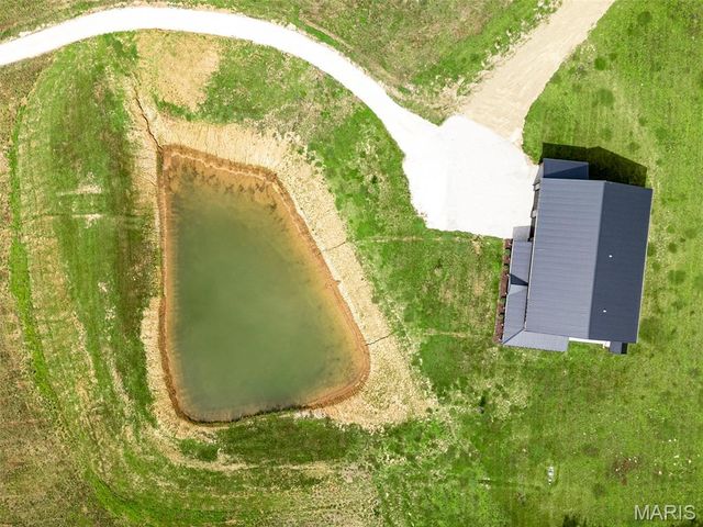 519 Woods Road, Silex, MO 63377