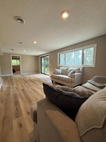 107 Chestnut Circle, Big Lake, MN 55309