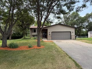 107 Chestnut Circle, Big Lake, MN 55309