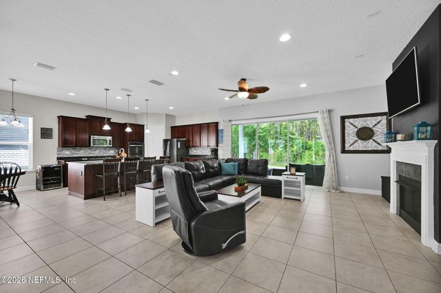 610 CLOISTERBANE Drive, St. Johns, FL 32259