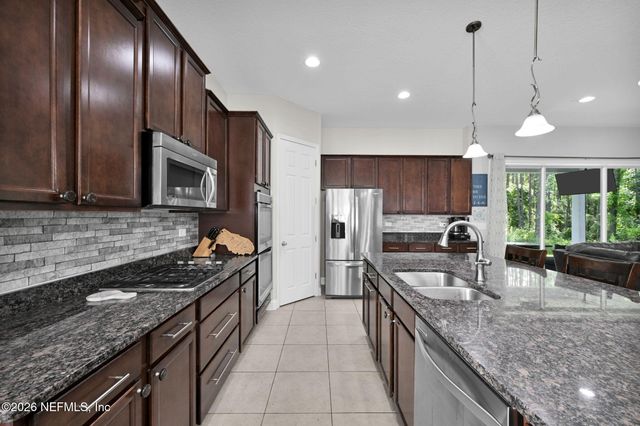 610 CLOISTERBANE Drive, St. Johns, FL 32259