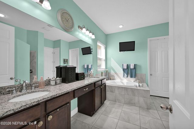 610 CLOISTERBANE Drive, St. Johns, FL 32259