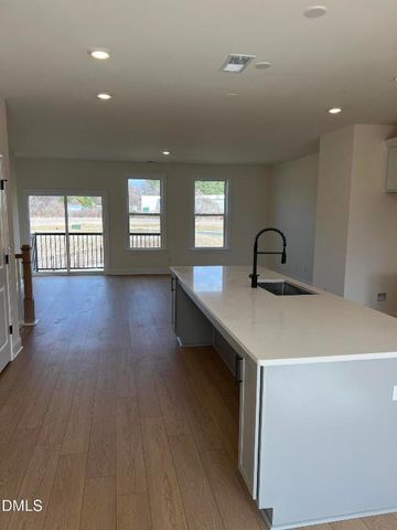 134 Midtown Rows Way 21, Fuquay Varina, NC 27526