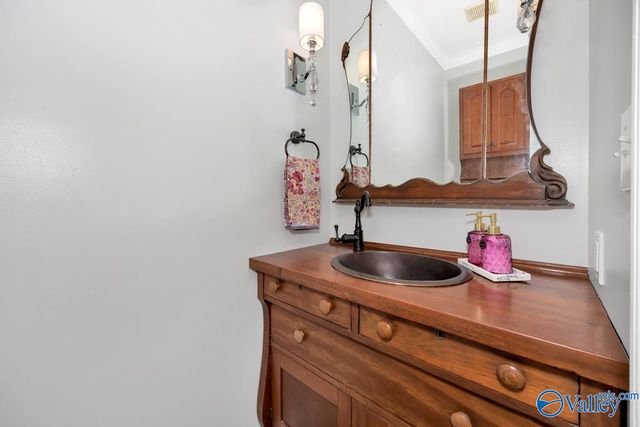 150 Greenlawn Drive, Meridianville, AL 35759