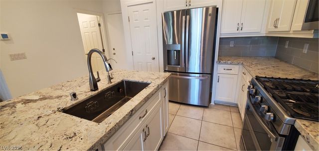 965 Nevada State Drive 21102, Henderson, NV 89002