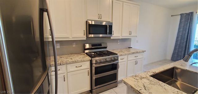 965 Nevada State Drive 21102, Henderson, NV 89002