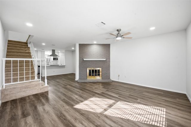 73 Winchester Drive, Euless, TX 76039