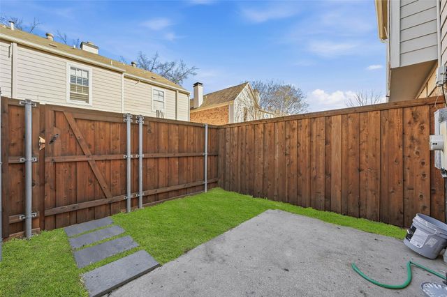 73 Winchester Drive, Euless, TX 76039