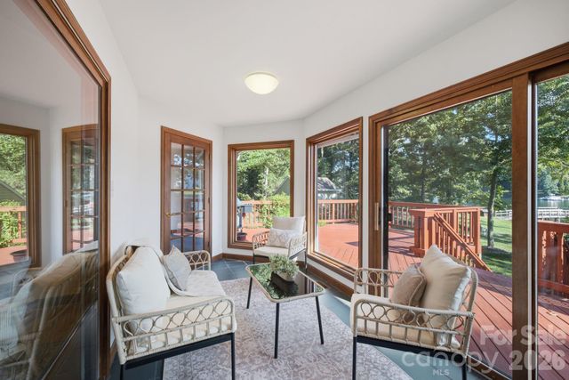 125 Misty Cove Lane, Mooresville, NC 28117