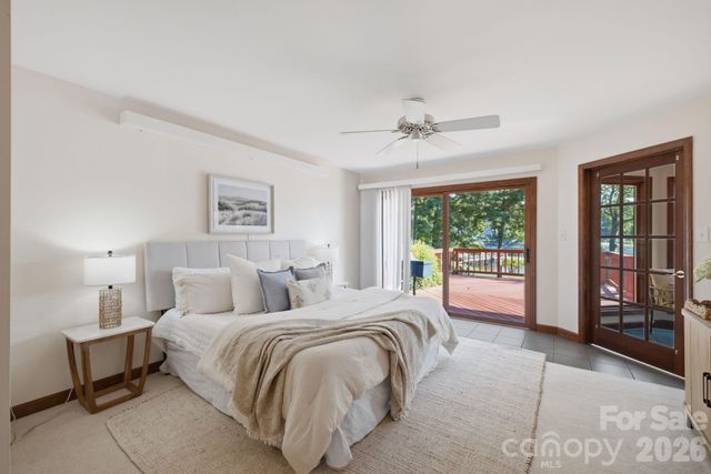 125 Misty Cove Lane, Mooresville, NC 28117