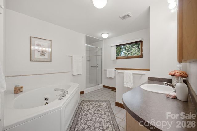 125 Misty Cove Lane, Mooresville, NC 28117