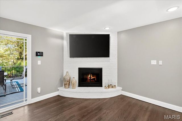 8021 Bennett Avenue, Richmond Heights, MO 63117