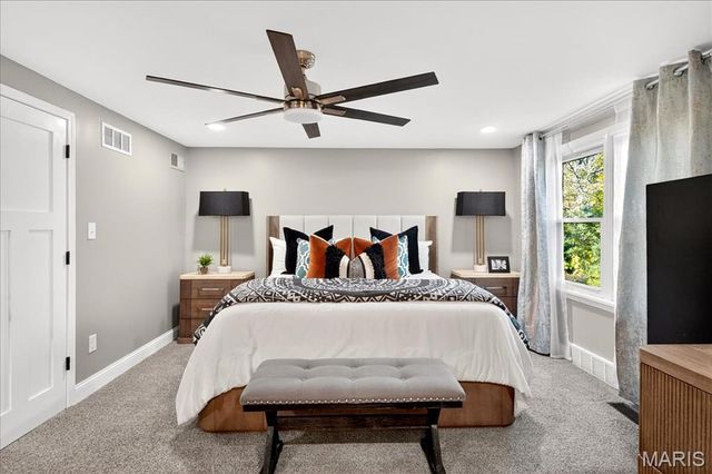 8021 Bennett Avenue, Richmond Heights, MO 63117