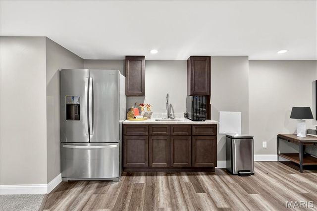 8021 Bennett Avenue, Richmond Heights, MO 63117