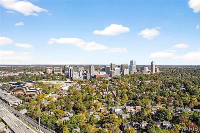 8021 Bennett Avenue, Richmond Heights, MO 63117