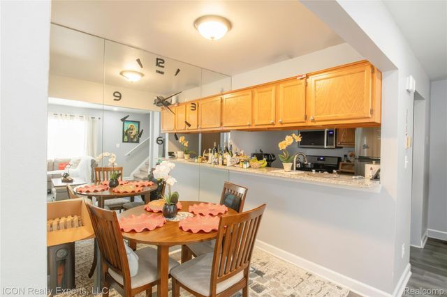 35463 Turner Drive 266, Sterling Heights, MI 48312