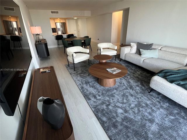 20355 NE 34 CT 2429, Aventura, FL 33180