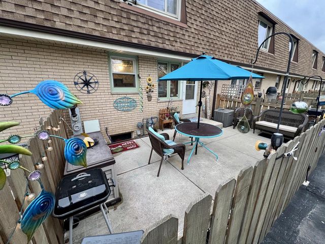 5725 Euclid AVENUE, Milwaukee, WI 53219