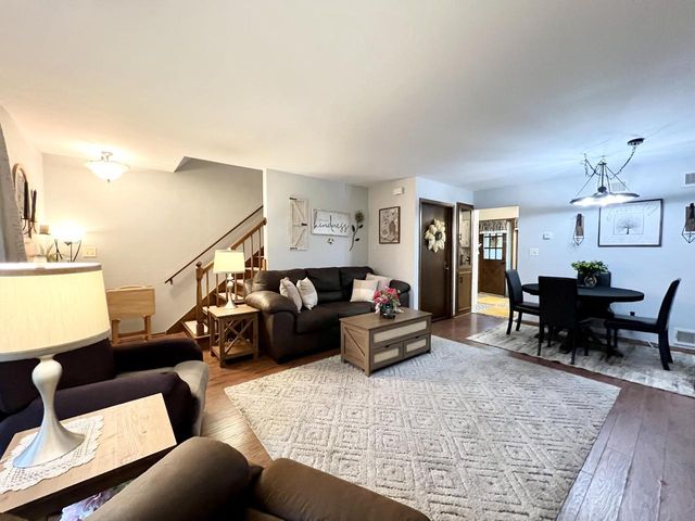 5725 Euclid AVENUE, Milwaukee, WI 53219
